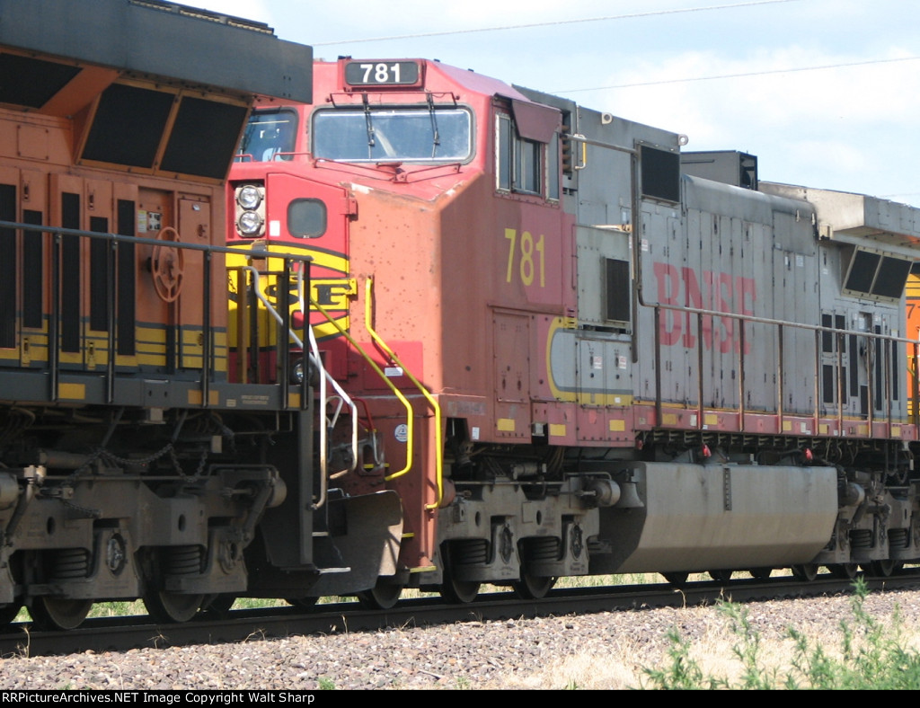 BNSF 781